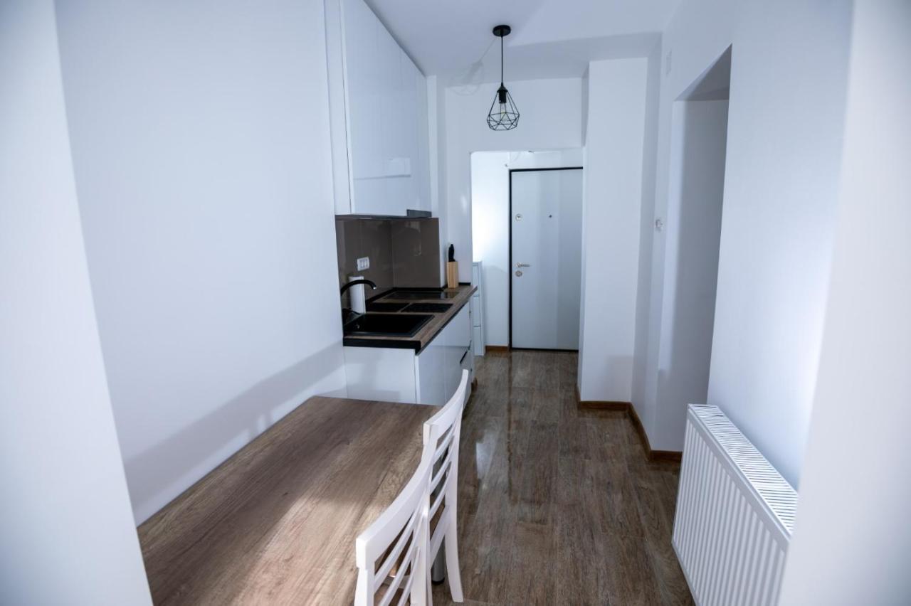 Apartament Central Târgu Jiu Exterior foto