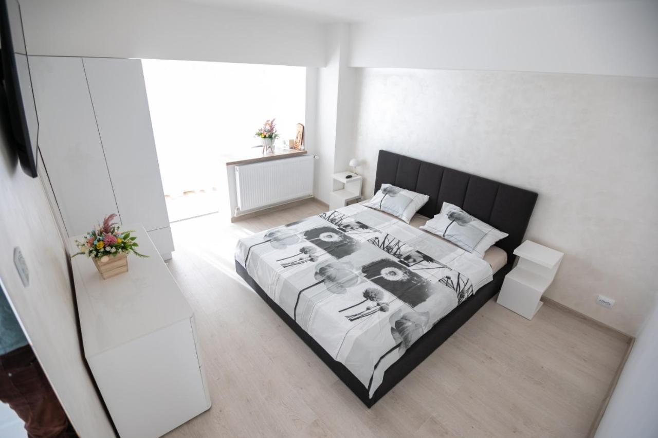 Apartament Central Târgu Jiu Exterior foto